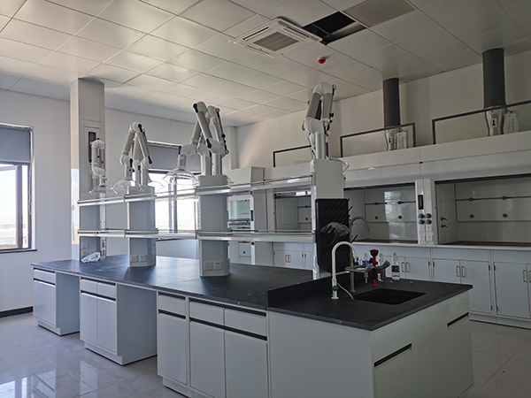 全钢实验台和钢木实验台如何选？